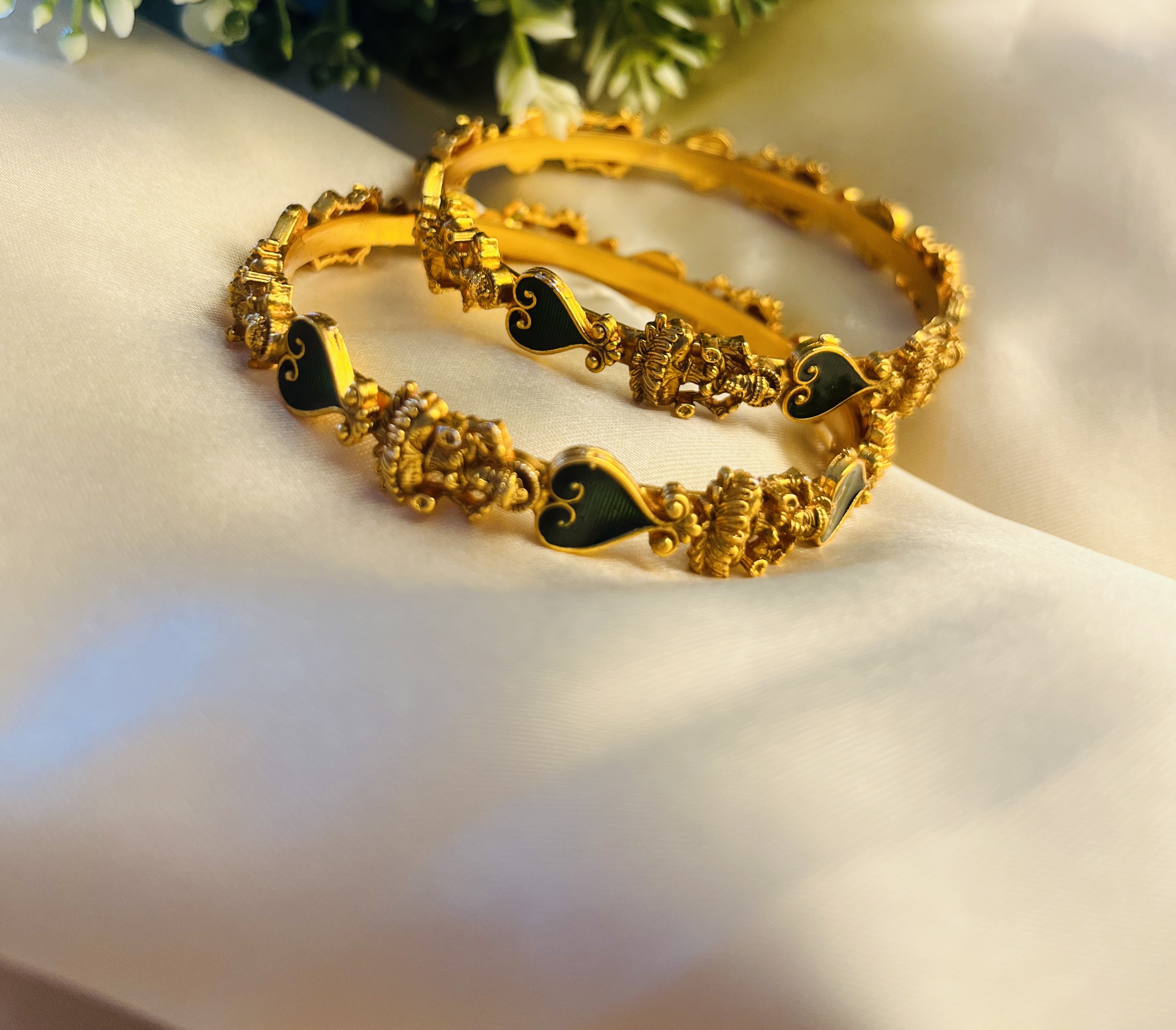 Bangles 